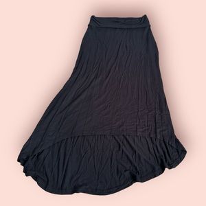 Green Envelope black maxi skirt - size medium